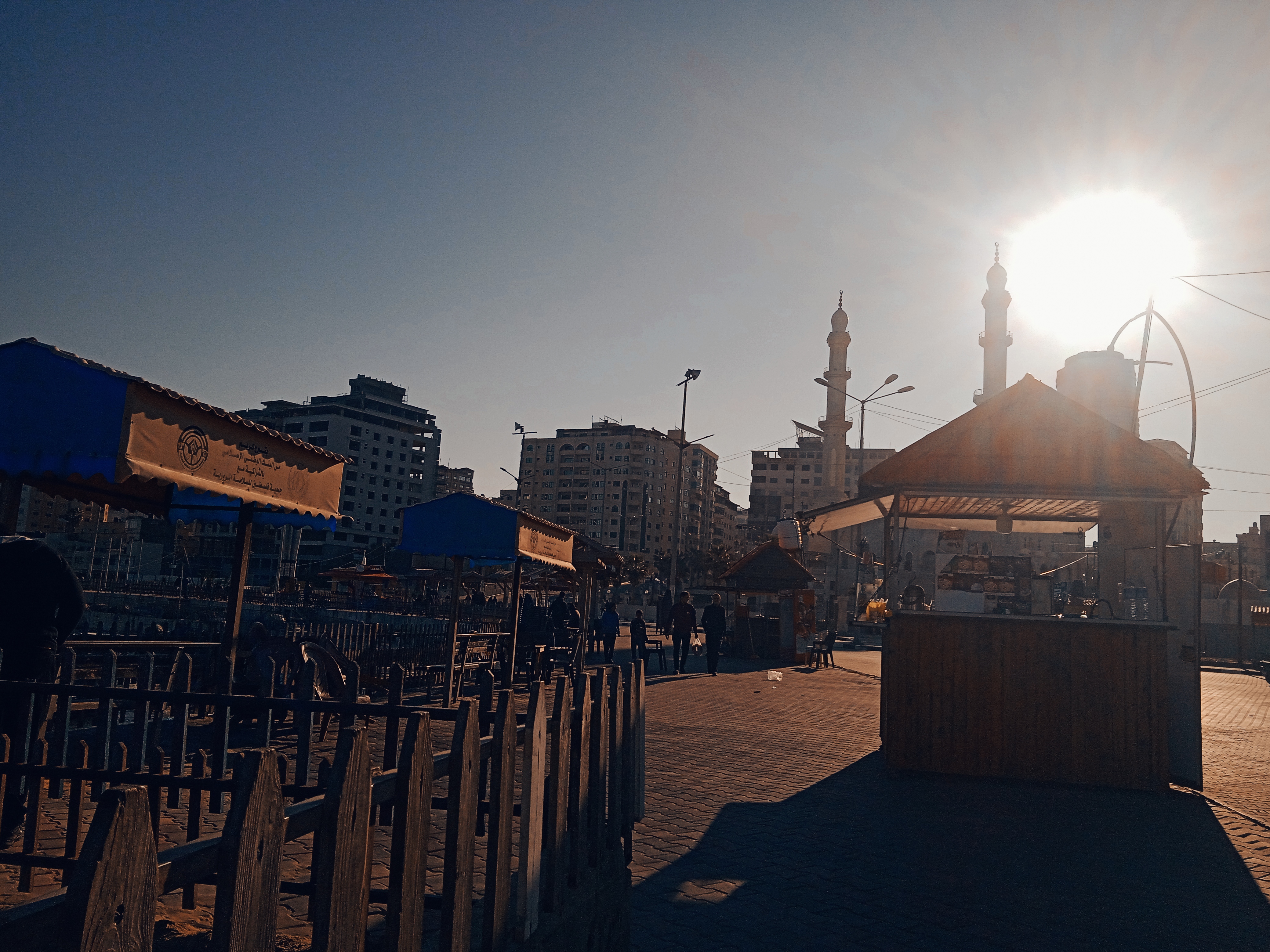 نقره لعرض الصورة في صفحة مستقلة